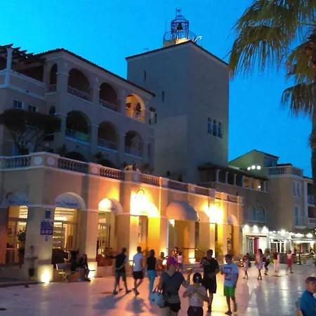 Cap Esterel Vue דירה *